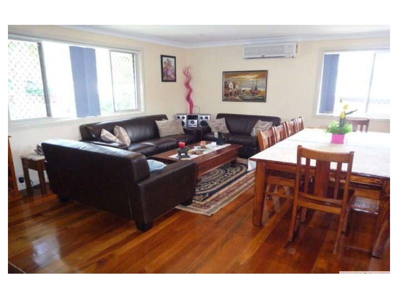 3 Milbun St, Woodridge QLD 4114