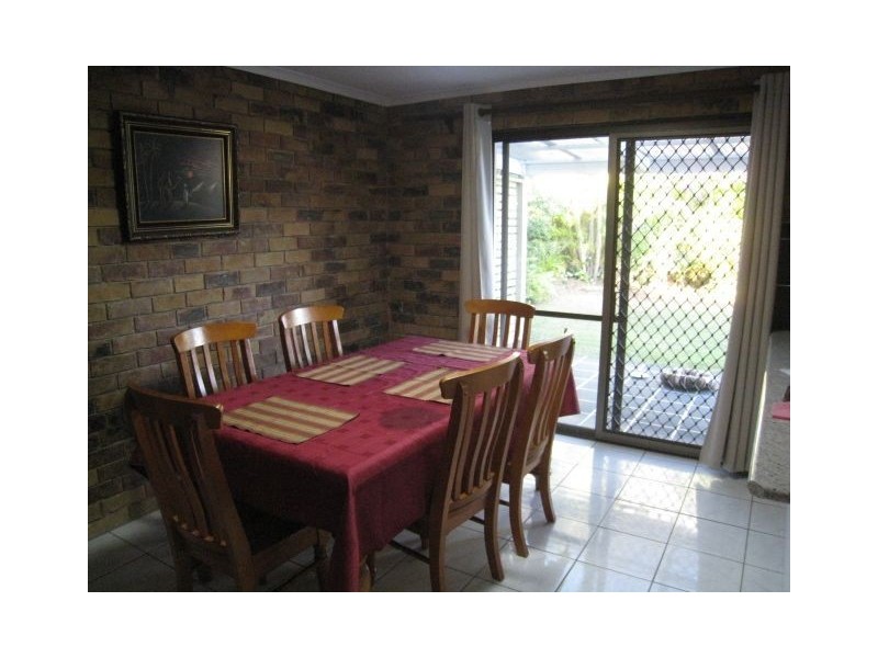 11 Majura Street, Belmont QLD 4153