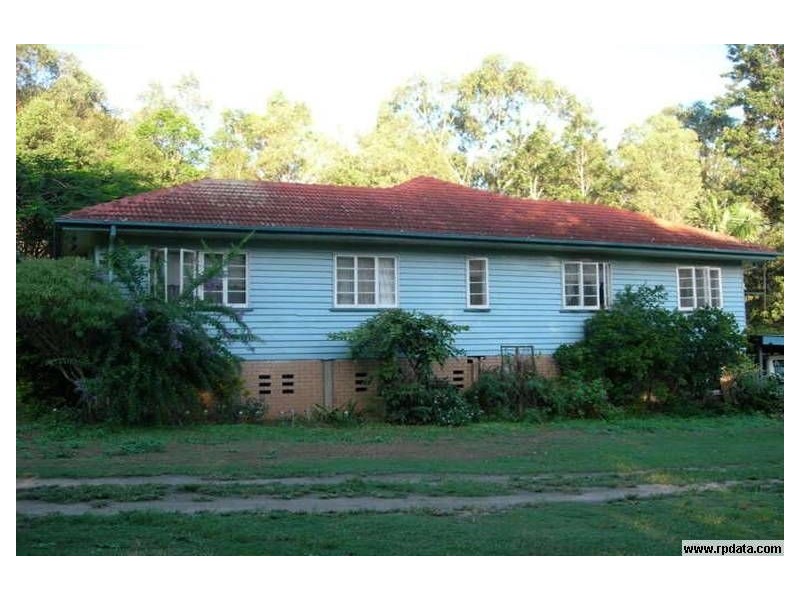 177 Rosia Road, Park Ridge South QLD 4125