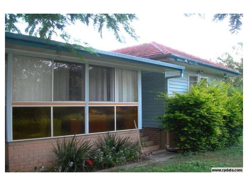 177 Rosia Road, Park Ridge South QLD 4125