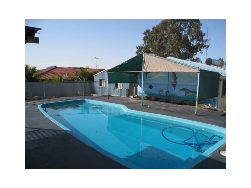 32 Girralong Street, Eagleby QLD 4207