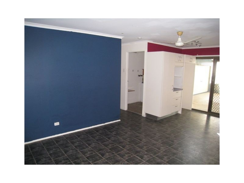32 Girralong Street, Eagleby QLD 4207