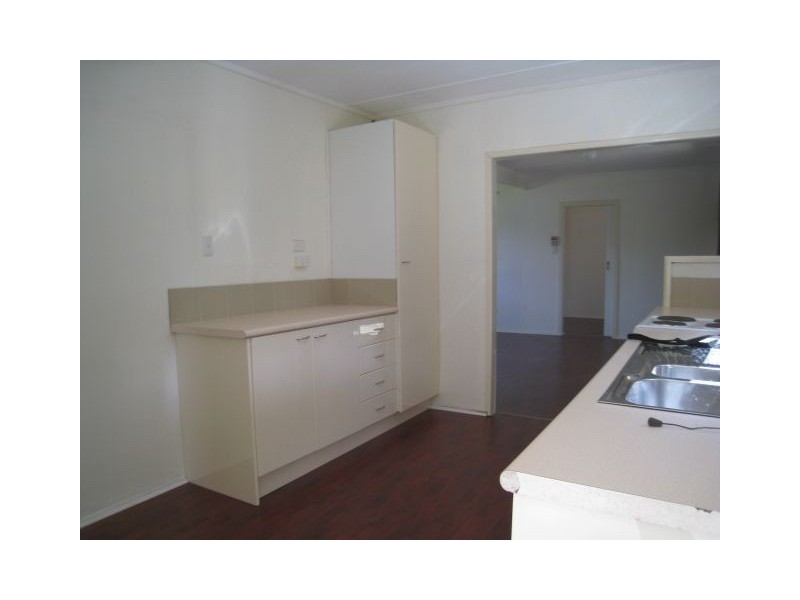 28 Patricia Avenue, Woodridge QLD 4114