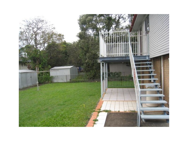 15 Woodrose street, Kingston QLD 4114