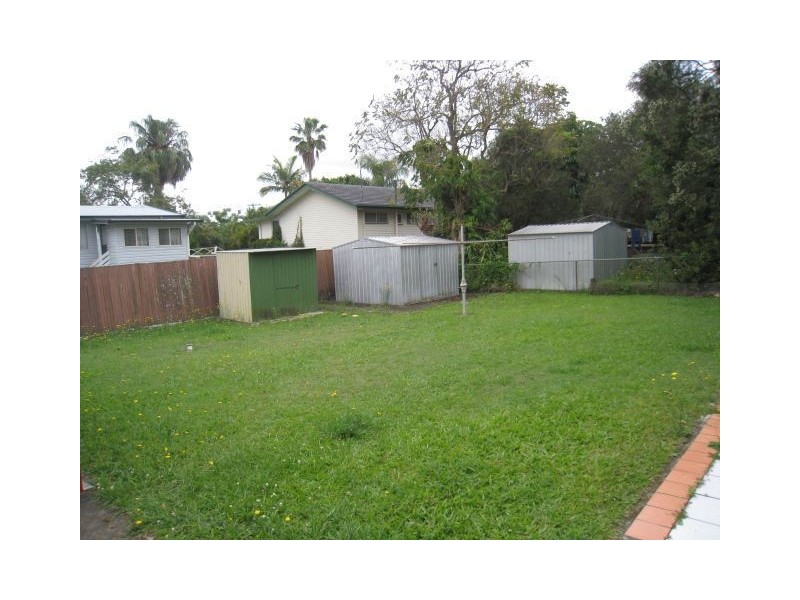 15 Woodrose street, Kingston QLD 4114