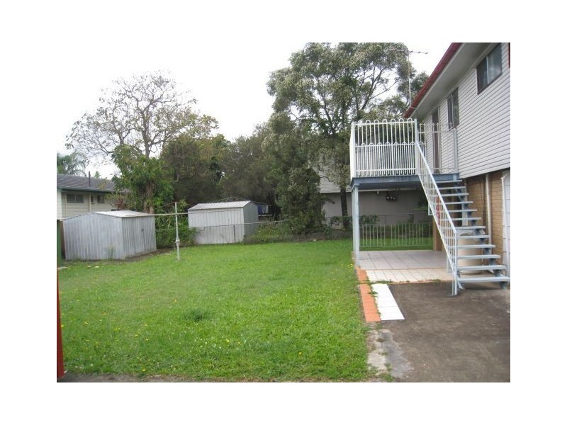 15 Woodrose street, Kingston QLD 4114