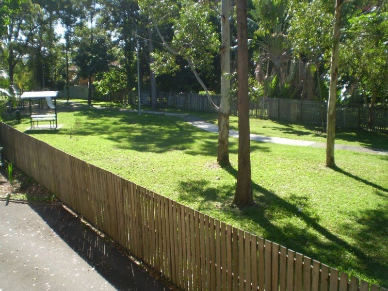42 Paradise Road, Slacks Creek QLD 4127