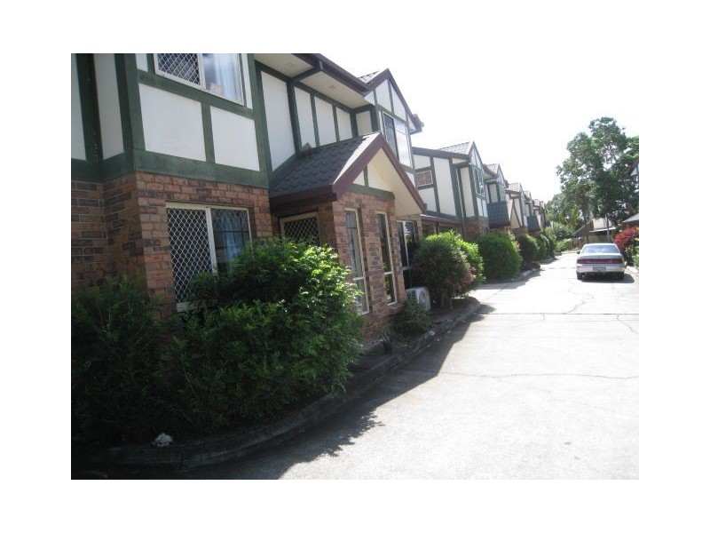 2/16 Ewing Road, Logan Central QLD 4114