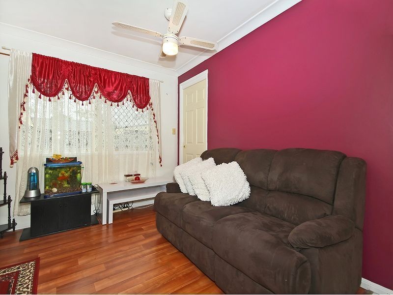 32 Fifth Ave, Berrinba QLD 4117