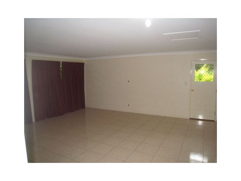 84 Station Road, Loganlea QLD 4131