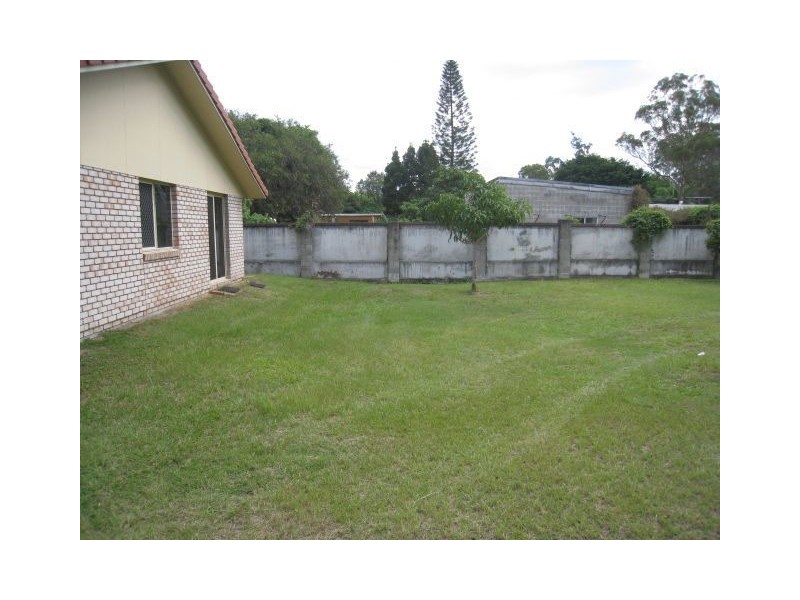 84 Station Road, Loganlea QLD 4131