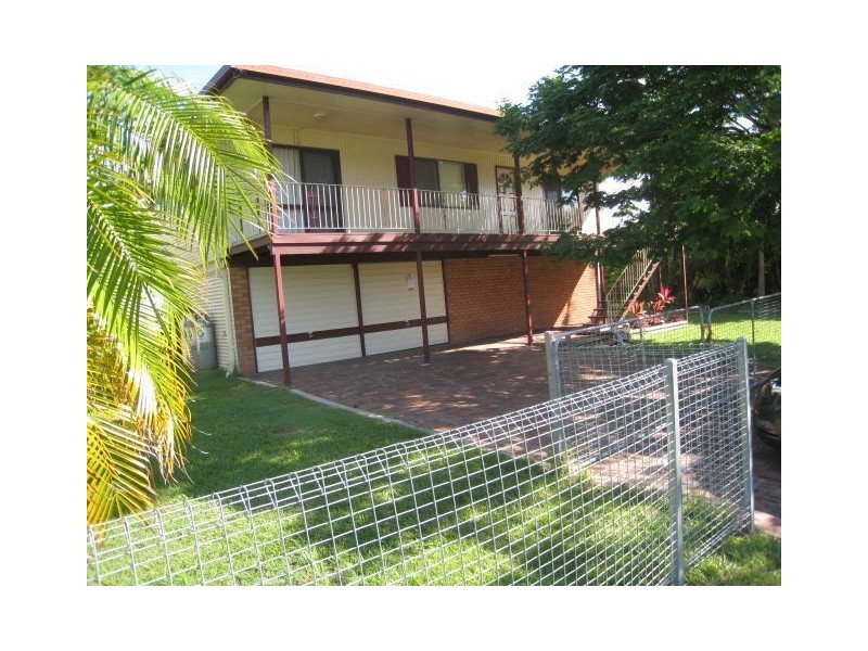 77 Aquarius Drive, Kingston QLD 4114