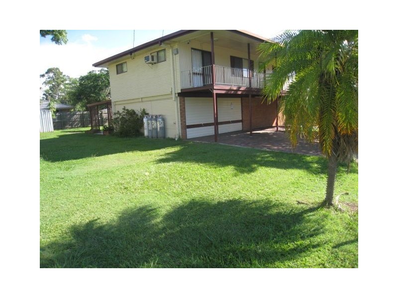 77 Aquarius Drive, Kingston QLD 4114