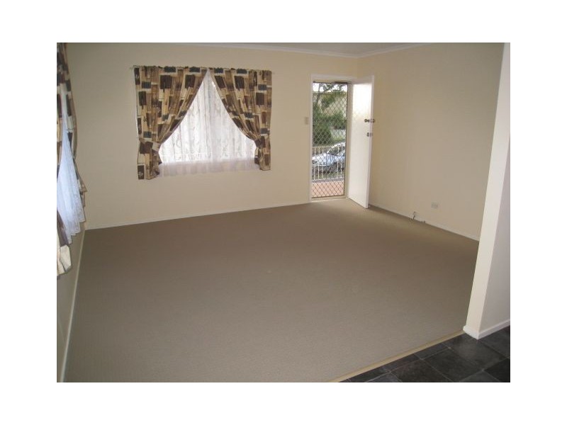 27 Shannon Street, Woodridge QLD 4114