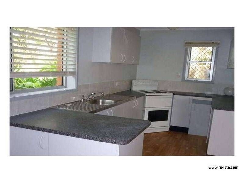 7 Sylvia Street, Loganlea QLD 4131