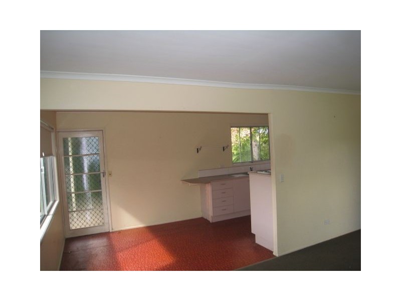 20 Attunga Street, Kingston QLD 4114