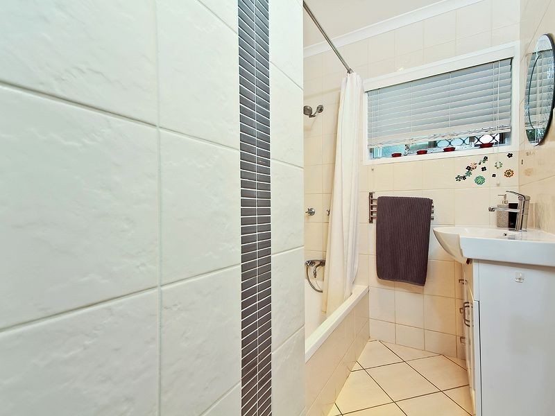 36 Alice Street, Kingston QLD 4114