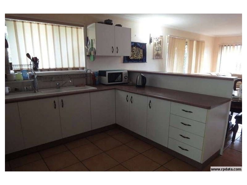 5 Alarka Ct, Kingston QLD 4114