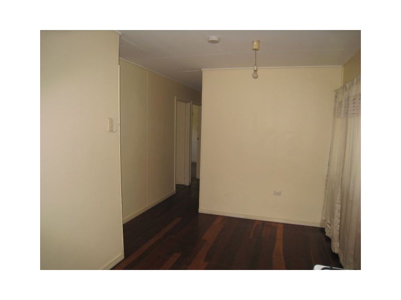 9 Attunga Street, Kingston QLD 4114