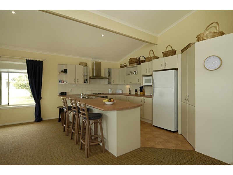 39 Hamilton Drive, Emu Bay SA 5223