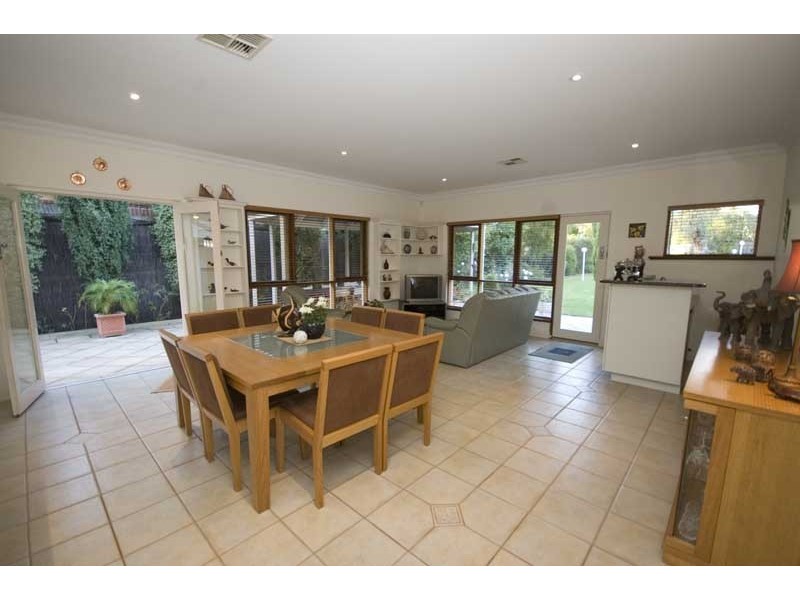 10 Penarth Avenue, Beaumont SA 5066