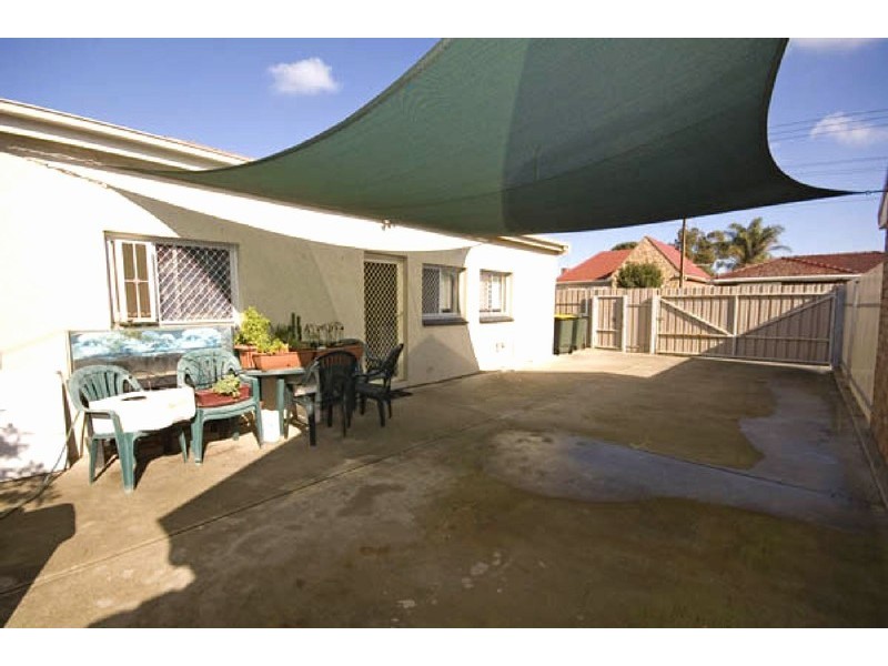 24 Alison Street, Athol Park SA 5012