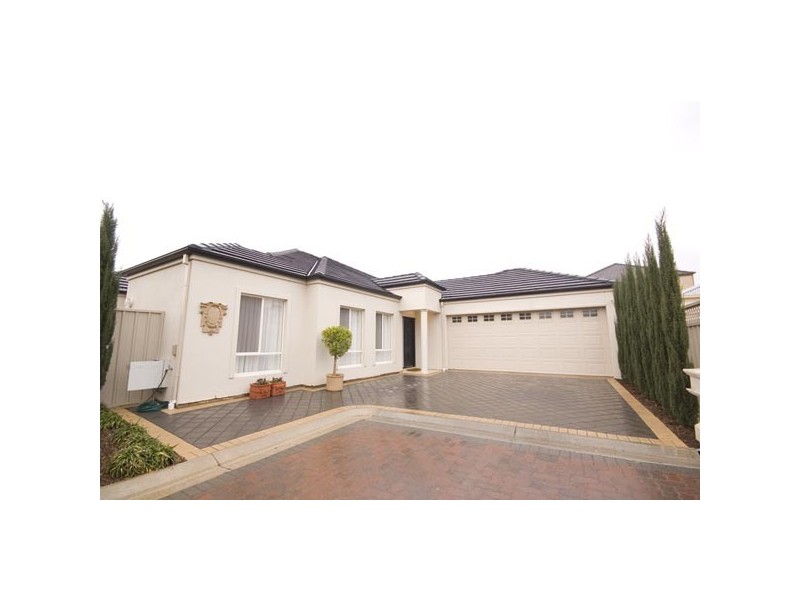 House 2/17 The Crescent, Blair Athol SA 5084