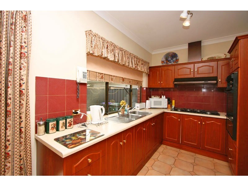 13 White Avenue, Kensington Gardens SA 5068