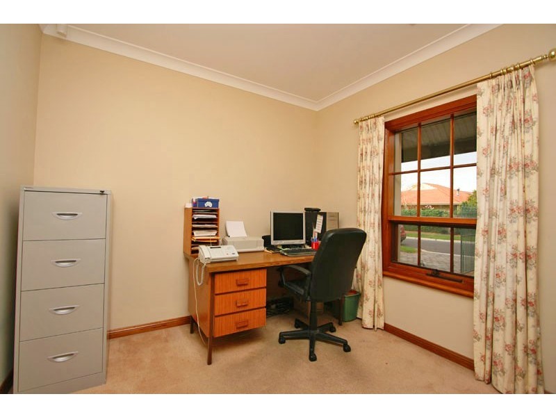 13 White Avenue, Kensington Gardens SA 5068