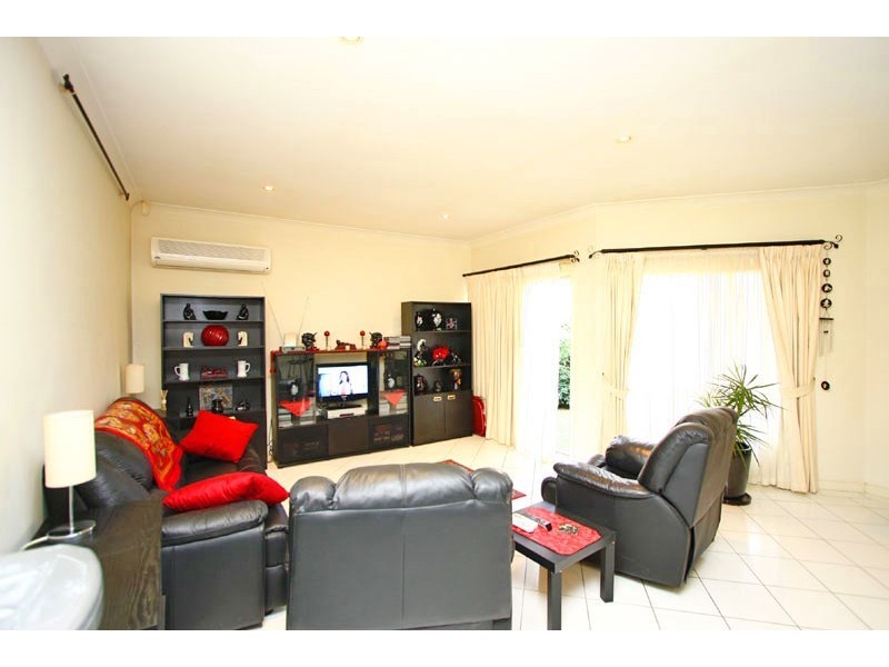 6/6 Robert Avenue, Broadview SA 5083