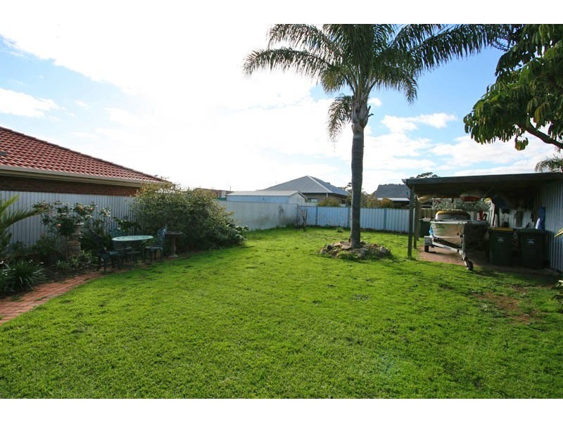13 Ella Street, Dover Gardens SA 5048