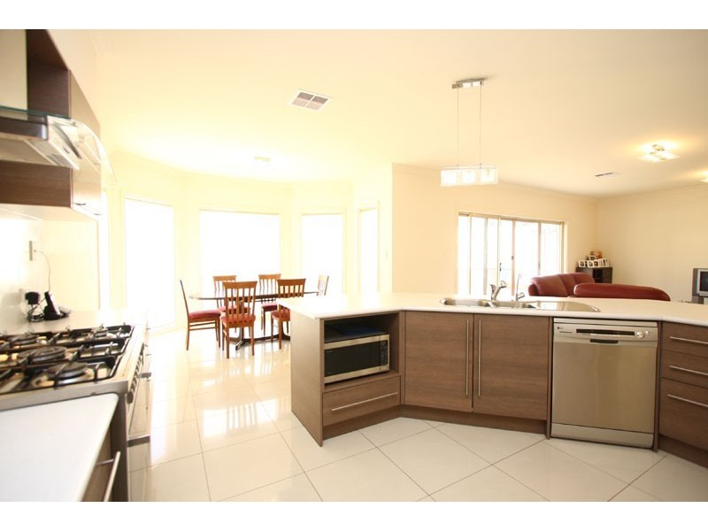 31 Tom Packer Drive, Athelstone SA 5076