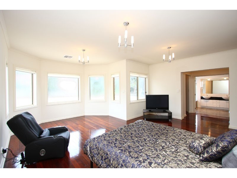 31 Tom Packer Drive, Athelstone SA 5076