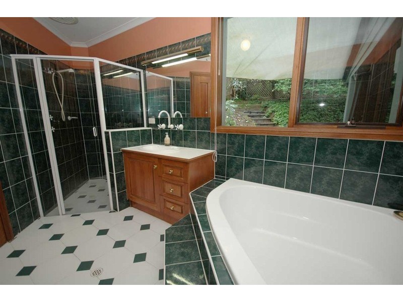 9 Downer Avenue, Belair SA 5052