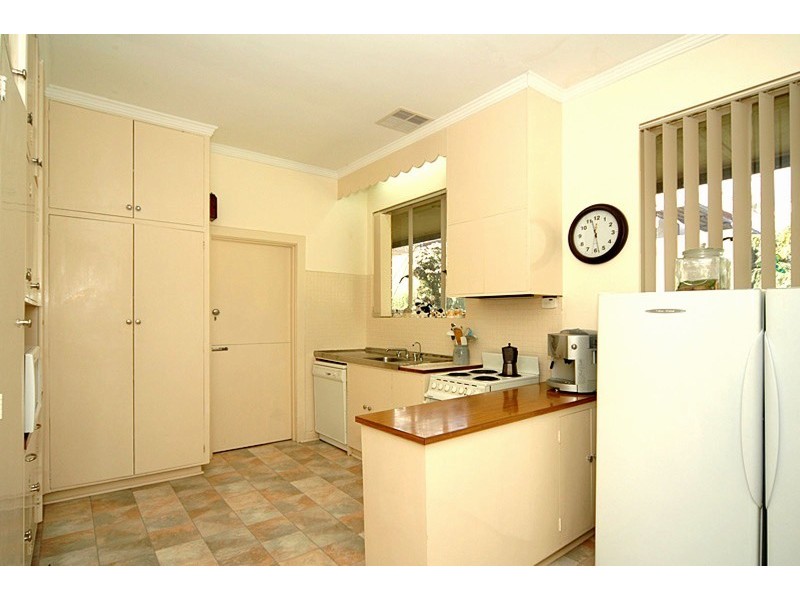 10 Brookside Road, Springfield SA 5062