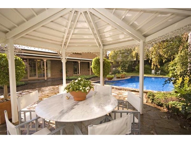 12 Gillard Drive, Rosslyn Park SA 5072