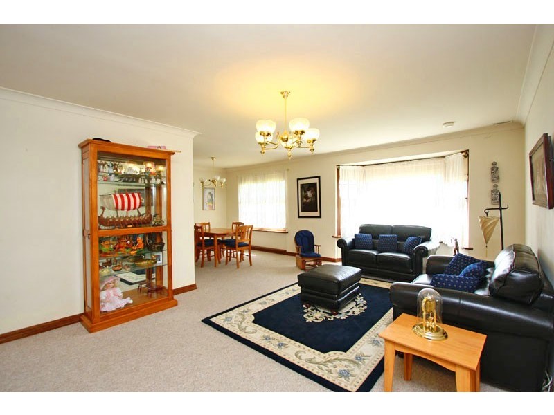 6a Wanbrow Avenue, Wattle Park SA 5066