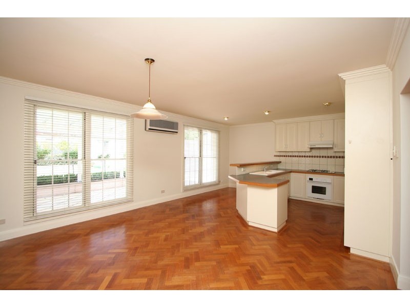 4 Corinda Avenue, Kensington Park SA 5068