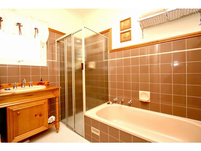 9 Windermere Avenue, Novar Gardens SA 5040