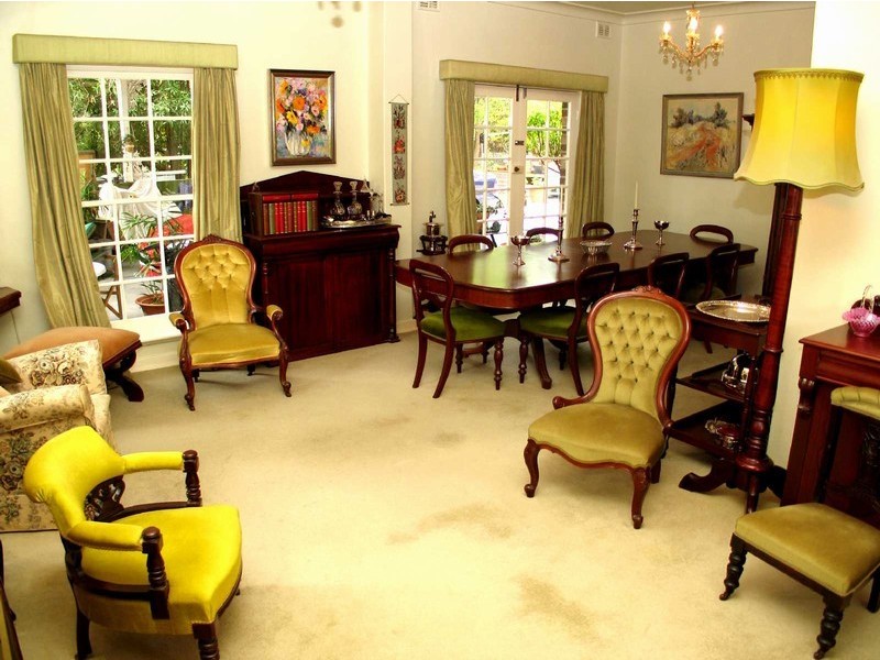 17 Elmglade Road, Springfield SA 5062