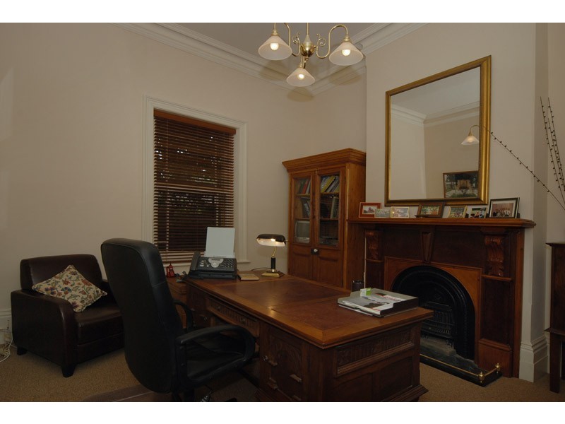 1 Uxbridge Street, Kensington Park SA 5068