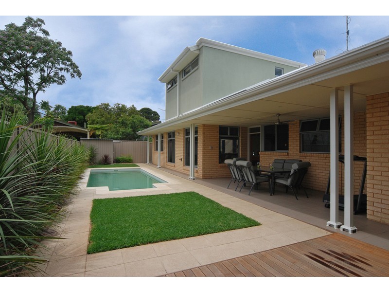 9 Dalaston Avenue, Glenunga SA 5064