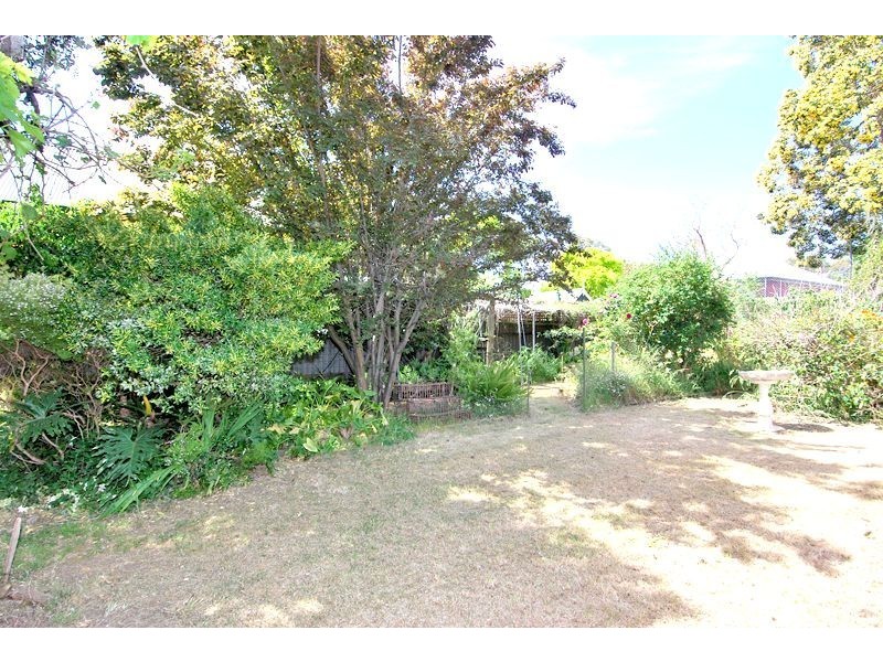 10 Desaumarez Street, Kensington Park SA 5068
