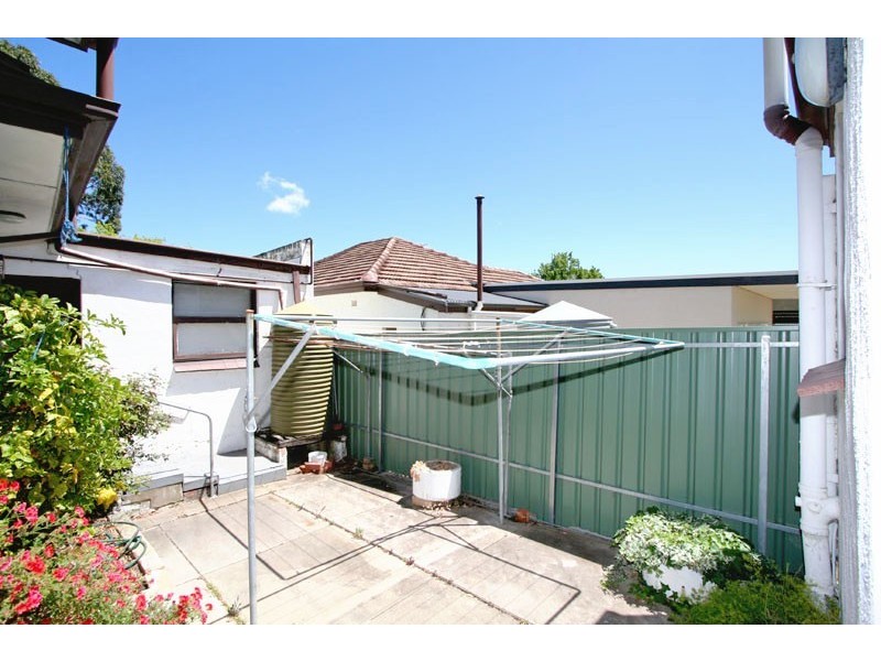 9A Kinross Avenue, Lower Mitcham SA 5062