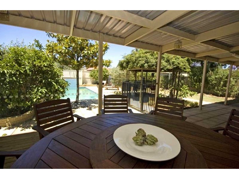 15 Thomas Street, Croydon SA 5008