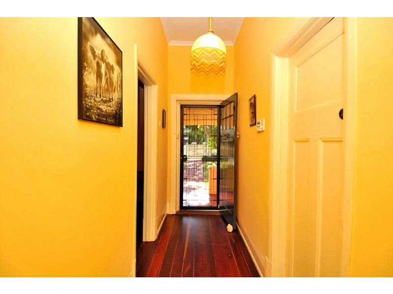 27 Corinda Avenue, Kensington Park SA 5068