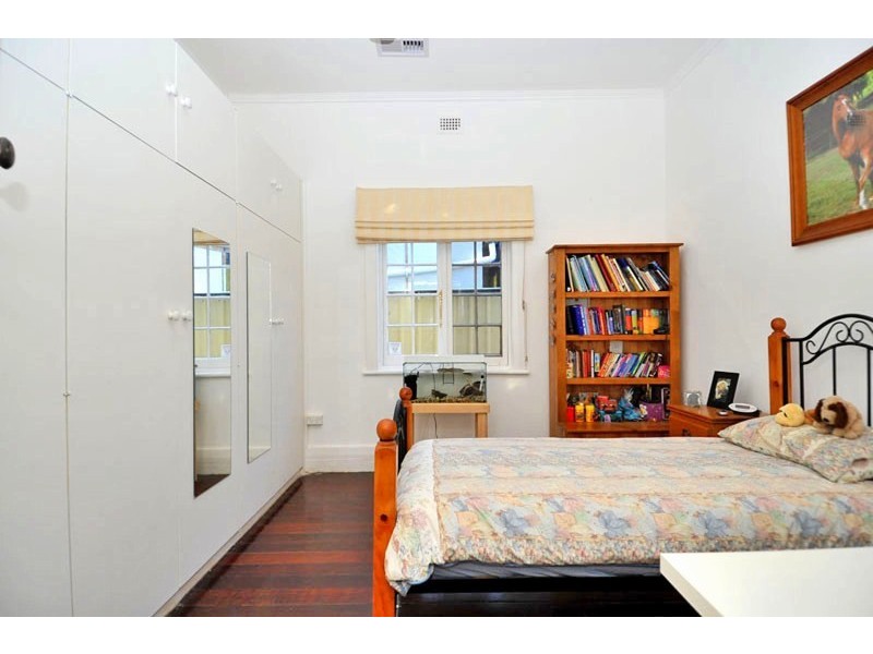 27 Corinda Avenue, Kensington Park SA 5068