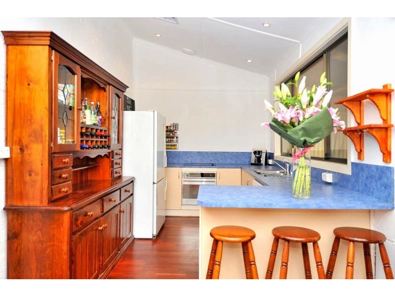 27 Corinda Avenue, Kensington Park SA 5068