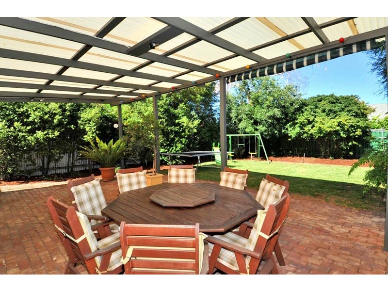 27 Corinda Avenue, Kensington Park SA 5068