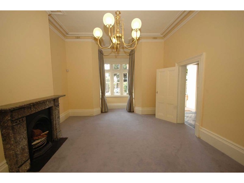 24 Byron Street, Glenelg SA 5045